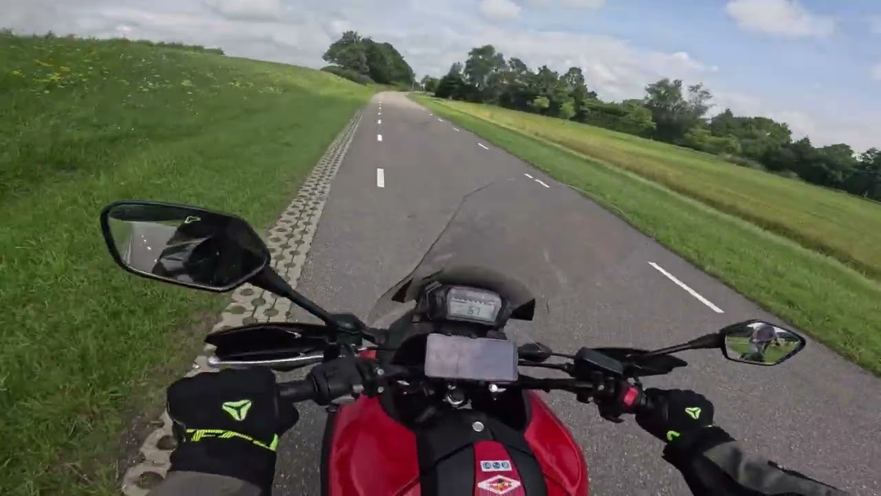 Unedited video motorrit eerste motor