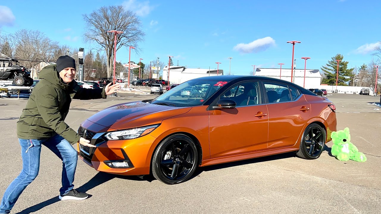 2022 Nissan Sentra SR - In-Depth Walkaround Review