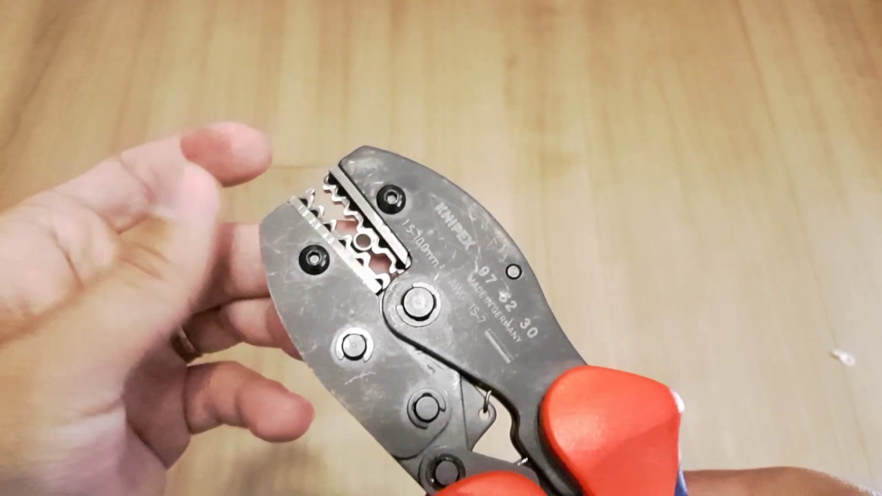 97 52 30 KNIPEX PreciForce®
Crimping Pliers