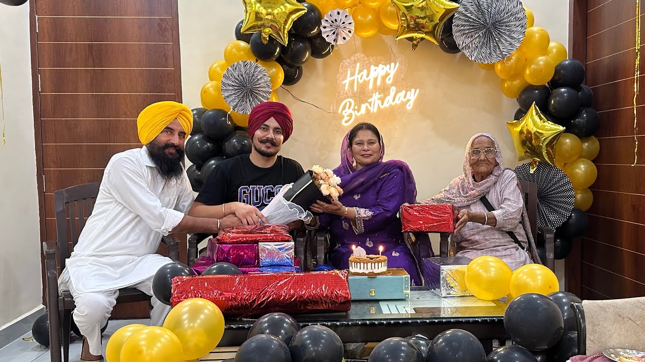 ਮੰਮੀ ਦੇ BIRTHDAY ਤੇ ਹਰਮਨ ਨੇ ਦਿੱਤੇ  SURPRISE ਹੀ SURPRISE | ਅੱਜ ਤਾਂ ਕਮਾਲ ਹੋ ਗਈ | #harmankhosa 