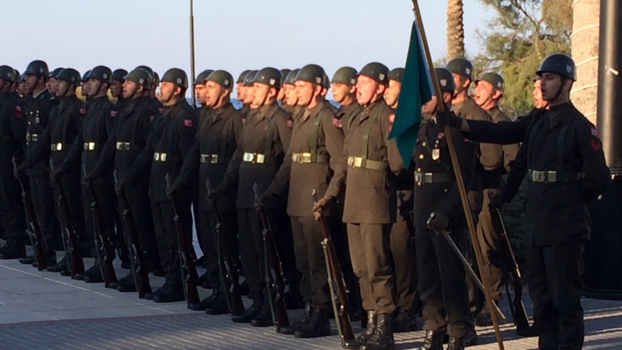 KTBK Girne Emniyet Muhafız Onur Bölüğü Geleneksel Cuma Bayrak Töreni - 376 KD