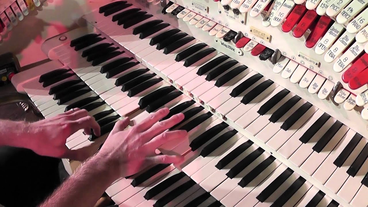 Blackpool Tower Wurlitzer Organ Experience 4
