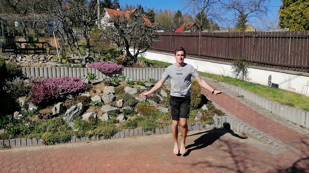 Výzva 11 - Skok přes švihadlo (vajíčko)
