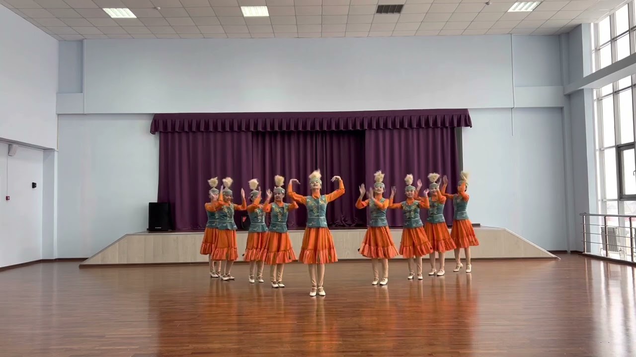 Ансамбль «Айна», Казахский танец