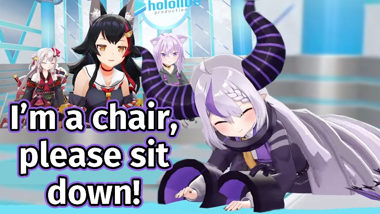 Laplus Takes Her Shot at Getting Mio to Sit on Her [Hololive JP] [ENG Sub]