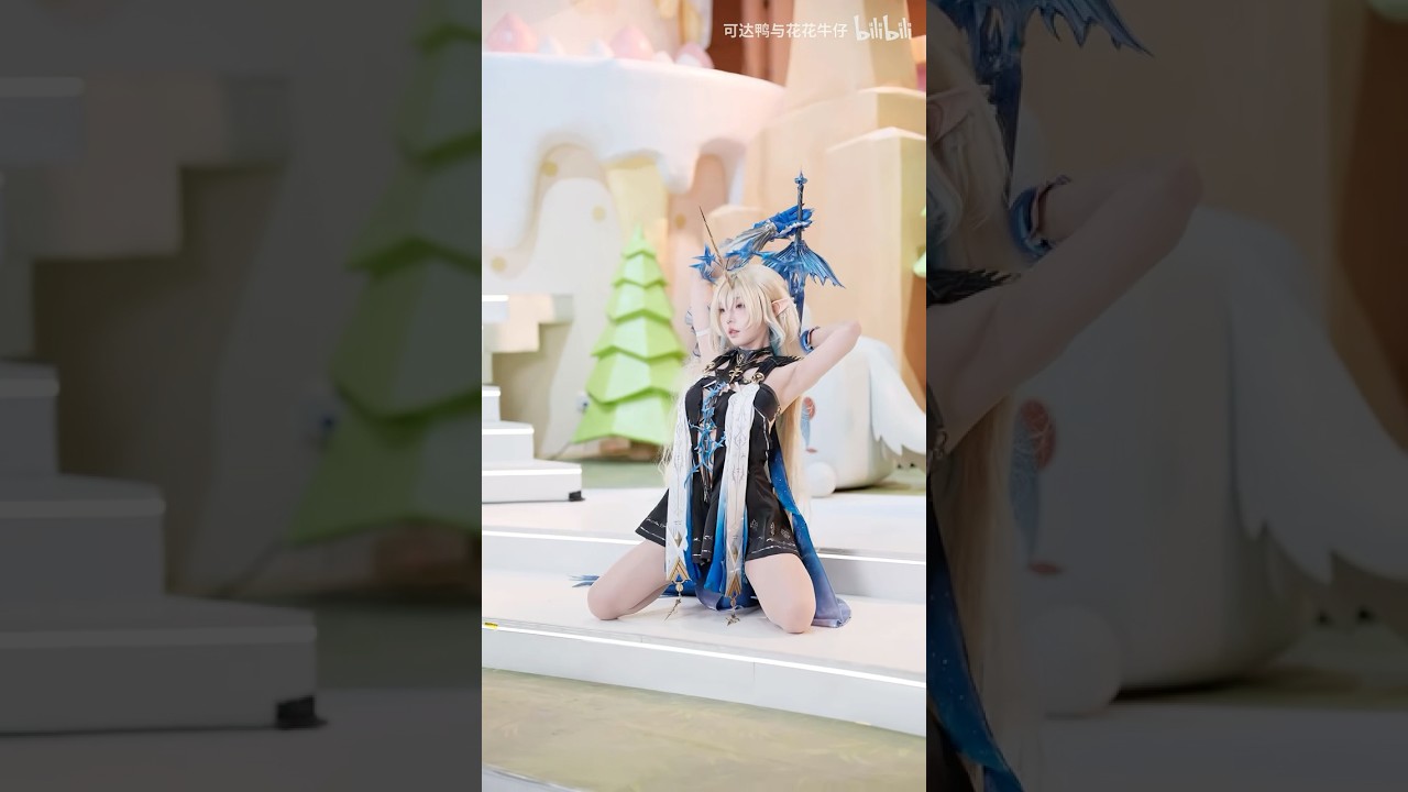 Fleurdelys Cosplay in Offline Event Wuthering Waves 1st Anniversary China  
