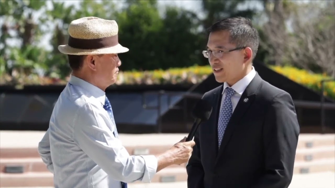 Jay Chen at Vietnam War Memorial - Saigon Broadcasting Television Network SET News Interview