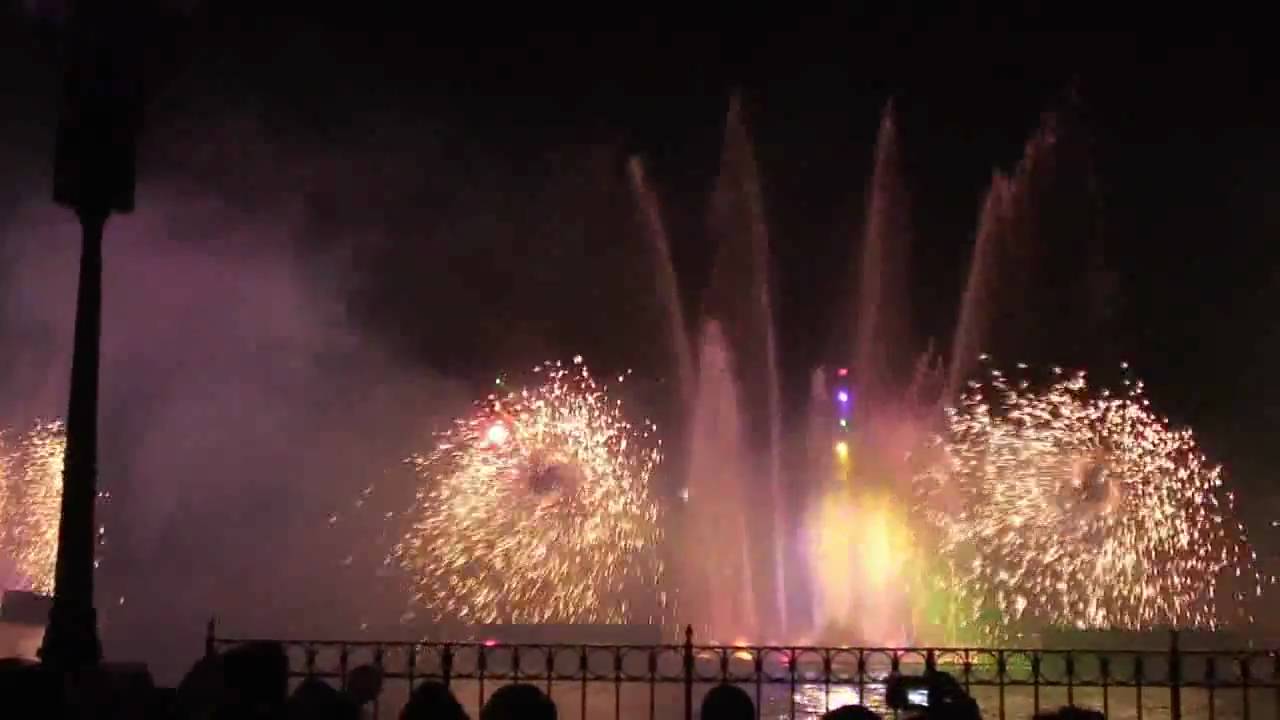 [HD] Fantasmic! Disneyland 2005-12-30 #3 of 3