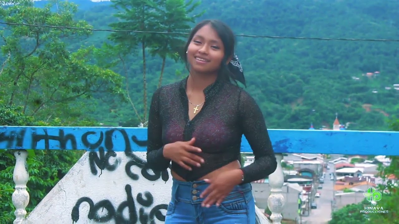 Ojitos_ Beso de Amor ❤️ video oficial