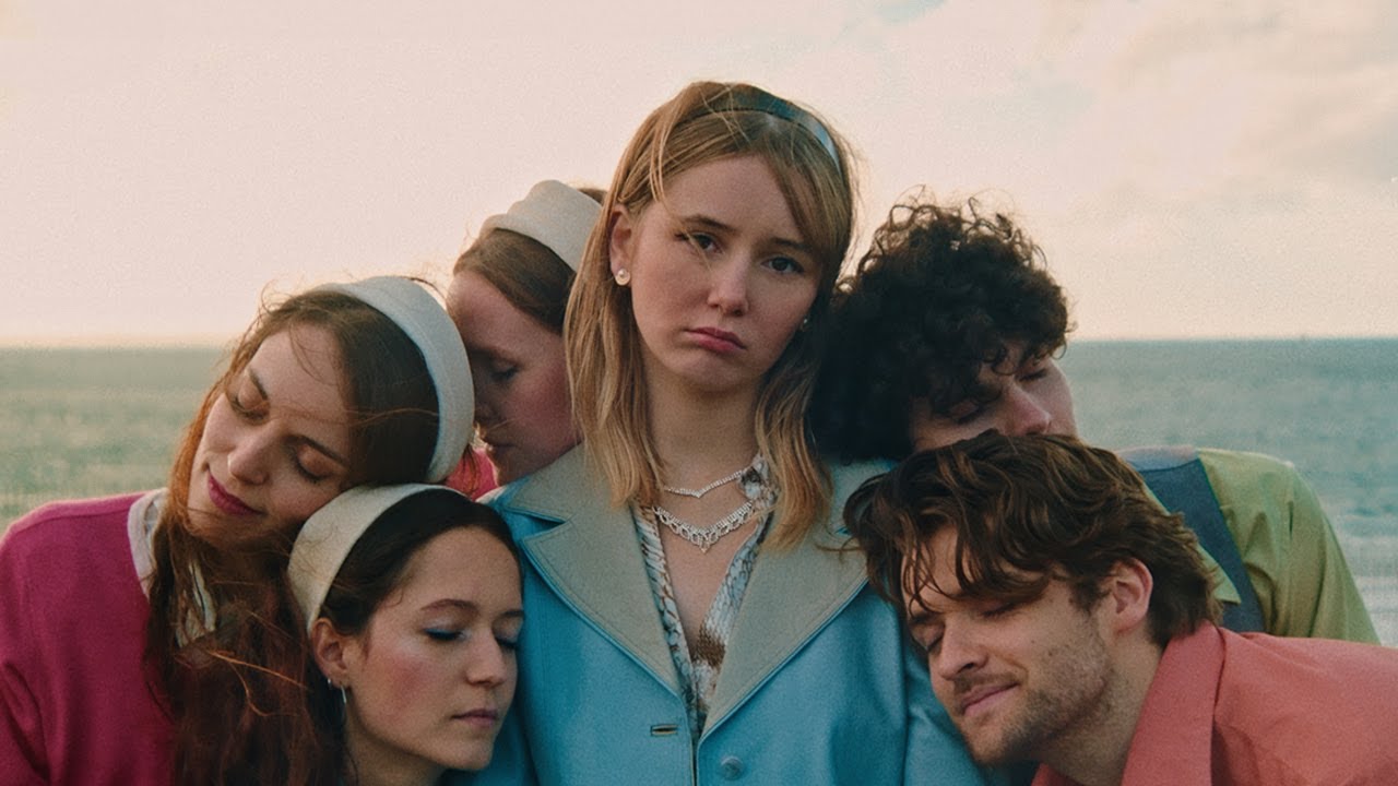 Jeanne Bonjour - De passage (Clip Officiel)