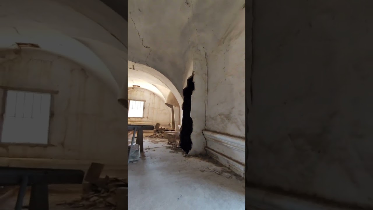 Ermita abandonada en el Vedado de Egüarás