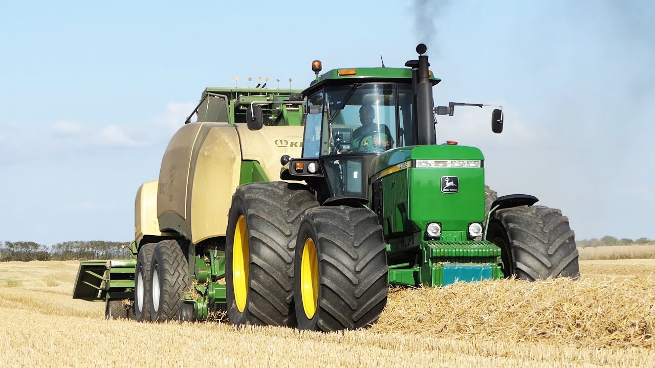 John Deere 4955 baling w/ Krone BigPack 4X4 baler behind | Pure Sound | Baling Season 2021