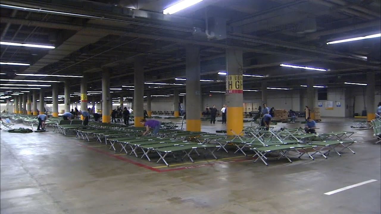Mayor: Dallas To Open Shelter For Harvey Refugees