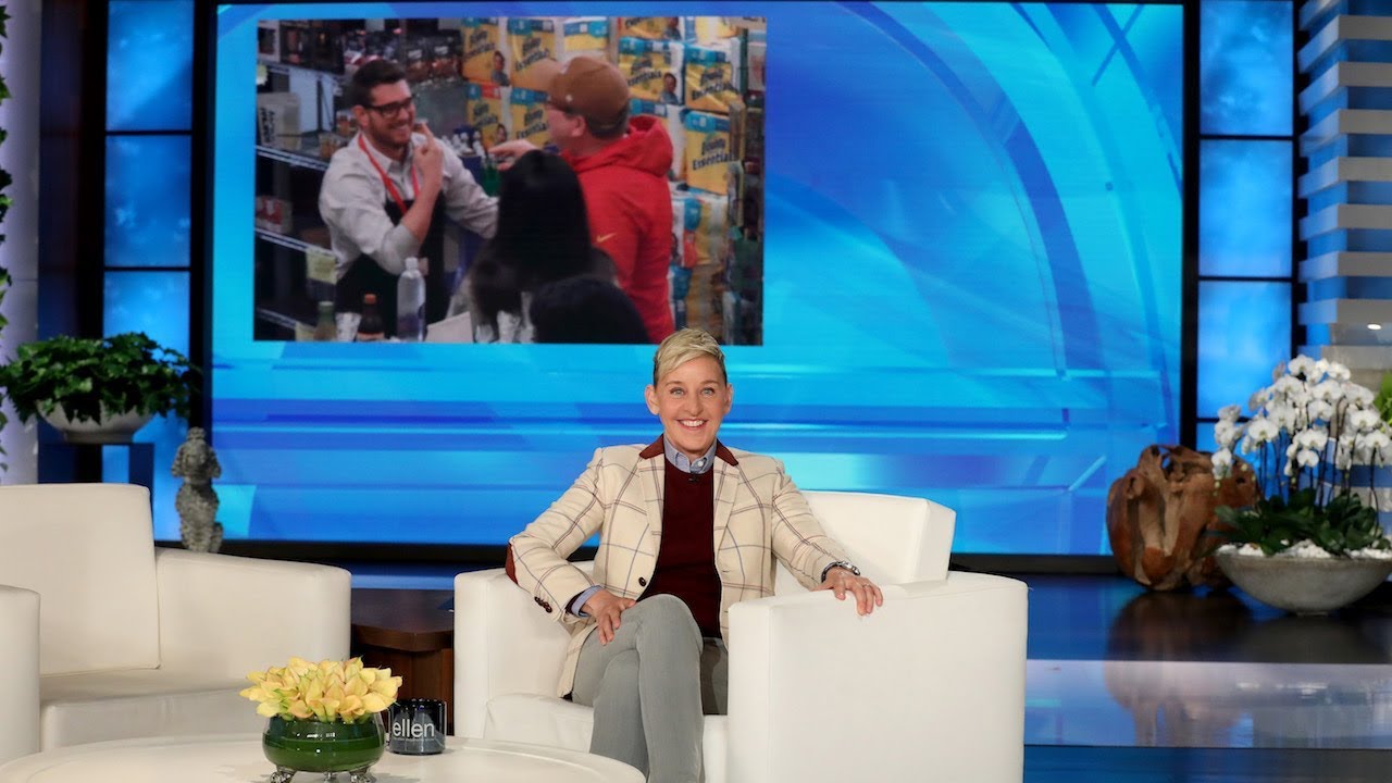 Eric Stonestreet Unexpectedly in Michael Bublé's Hidden Camera Prank