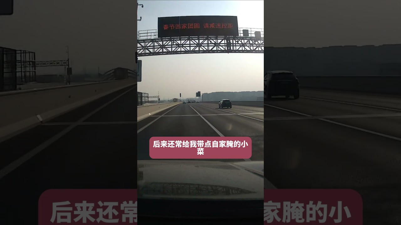 61岁退休阿姨听儿媳的话放弃黄昏恋，搬进儿子家后才看清真相，悔得整夜睡不着。