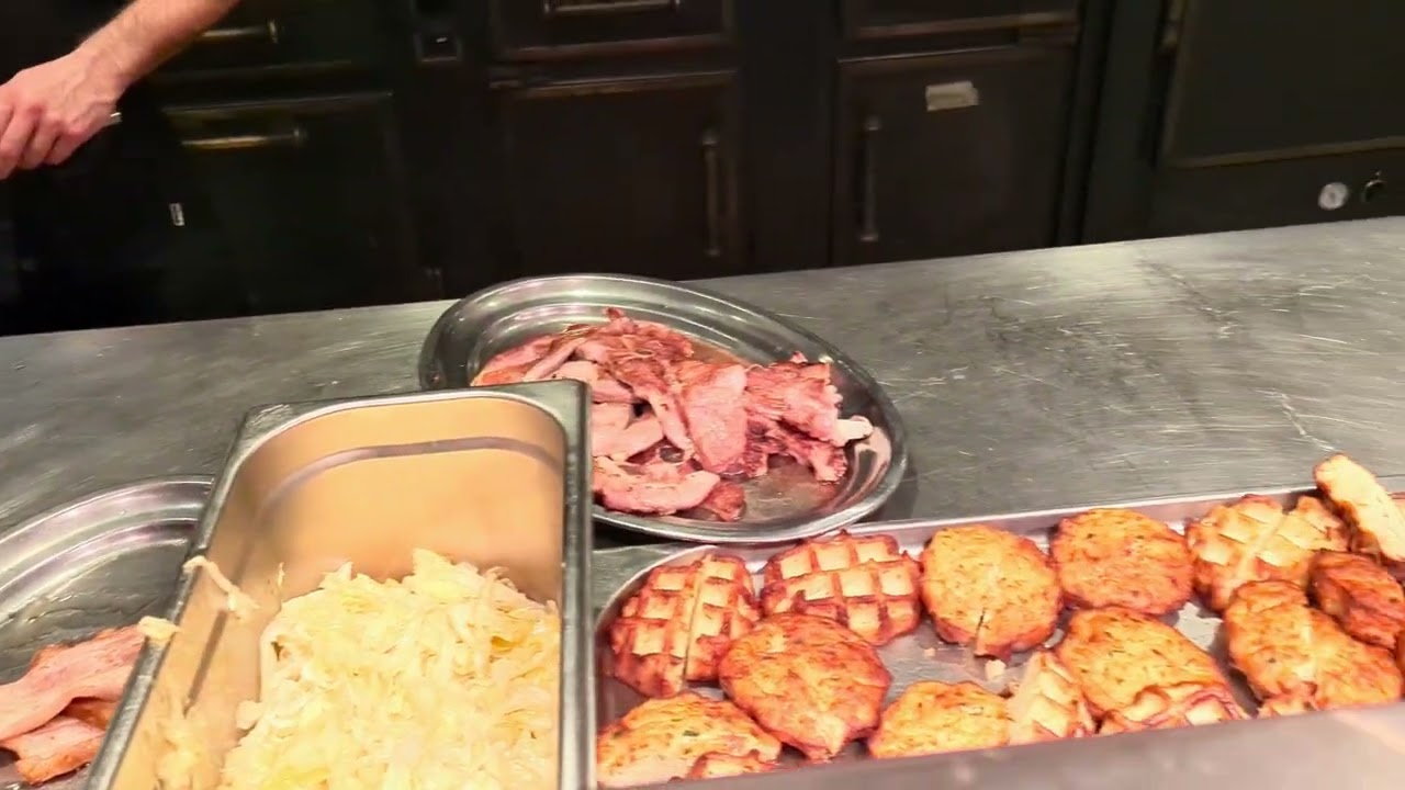 Spain : Mercure Benidorm : Meat !