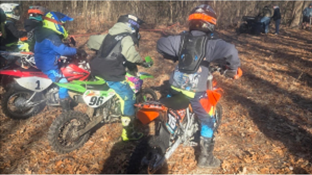 MXC Hare scramble Rd1 65cc B class Prophetstown IL supervised by professionals on restricted course