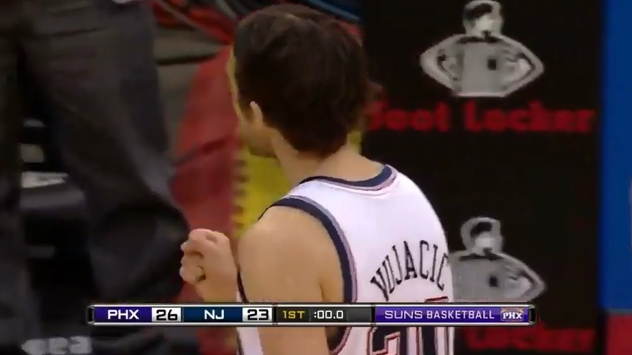 Sasha Vujacic Half-Court Buzzer Beater (2011)
