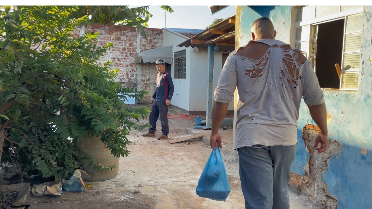 BITELO VISITOU SEU PAI NA OBRA E LEVOU UMA SURPRESA