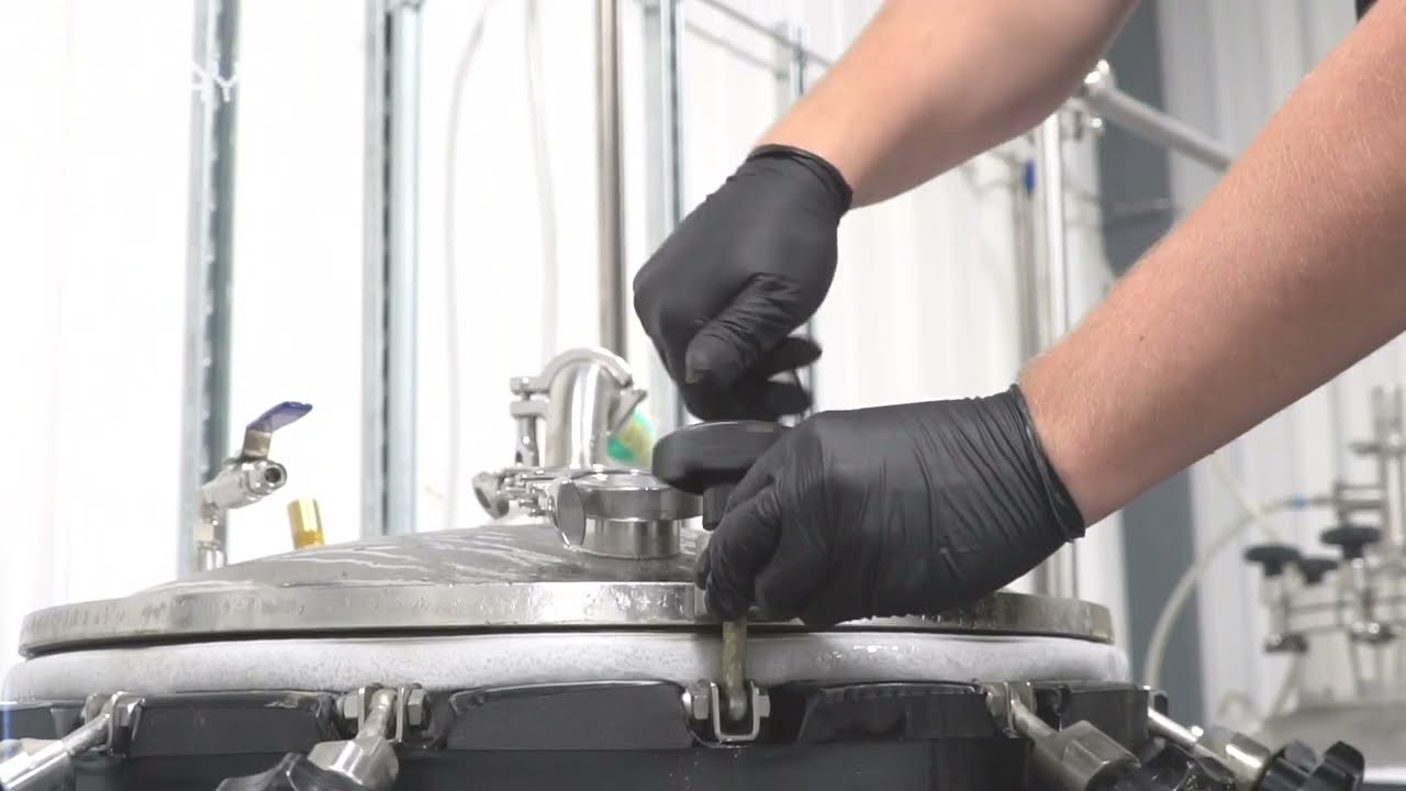 HOW IT'S MADE - ILLICIT CLASSY CARTS