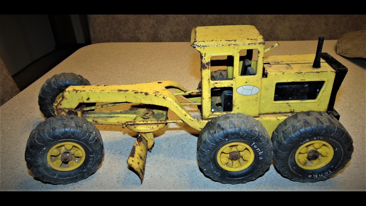 1970's Tonka Motor Grader {Restoration)