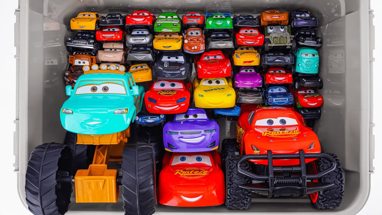 Disney Pixar Cars Unboxing Review | Monster Mouth Cruz Ramirez McQueen and Mater Cars Set