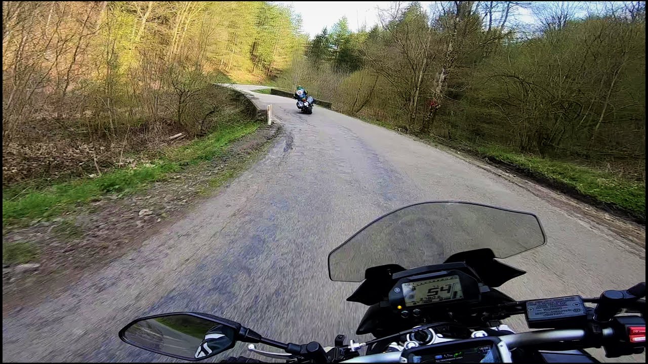 il se chie dessus mdr limite au pont