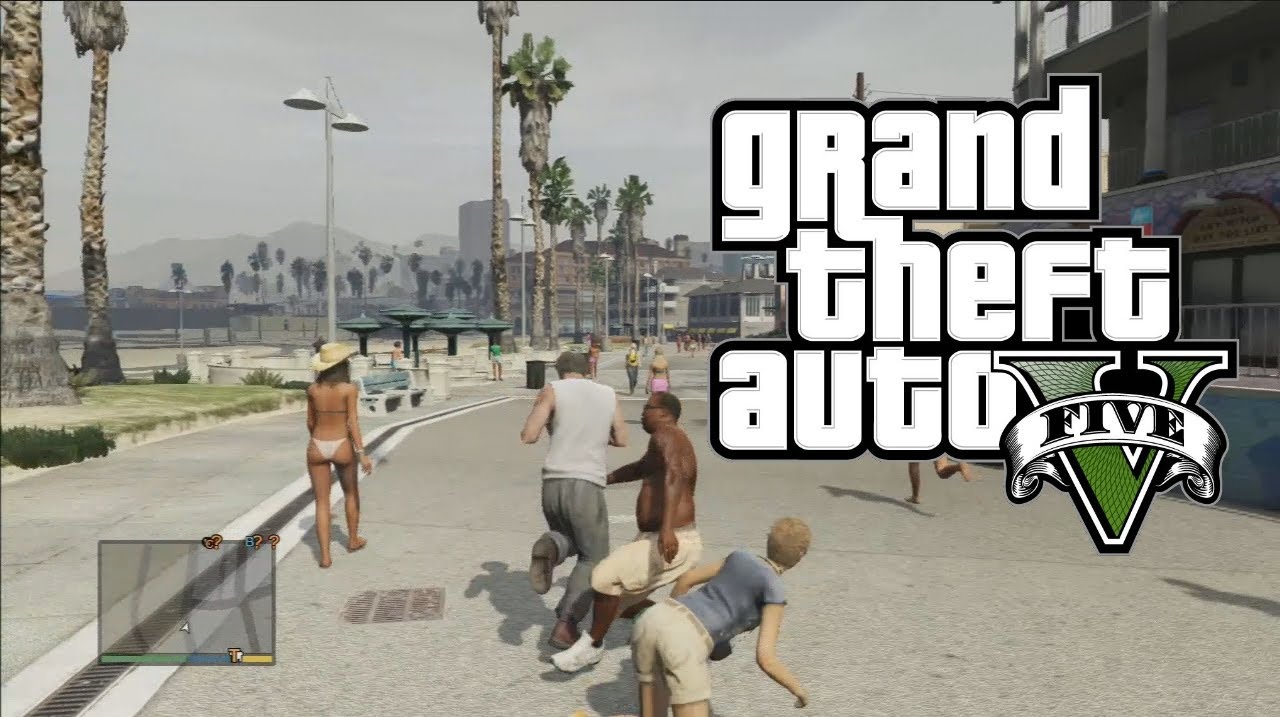 PISSING PEOPLE OFF IN GTA 5! (Vespucci Beach GTA V)
