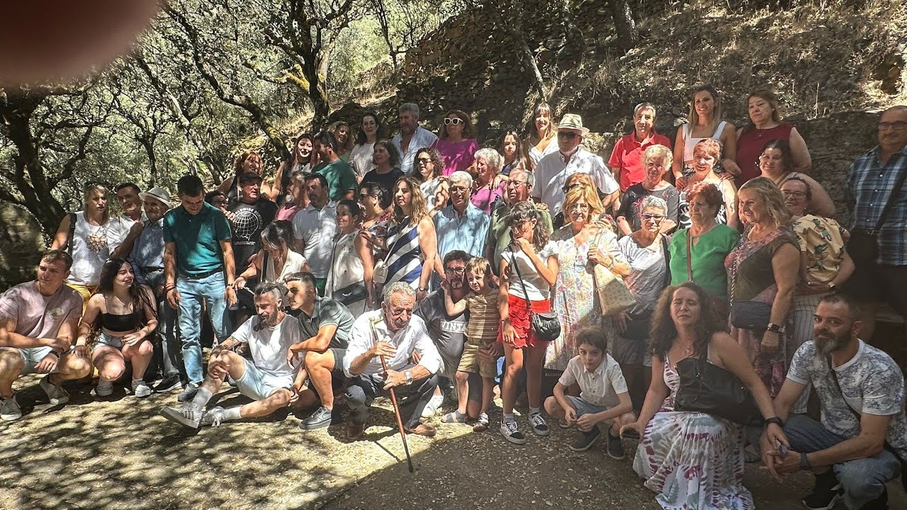 Reunión familiar en las Hurdes