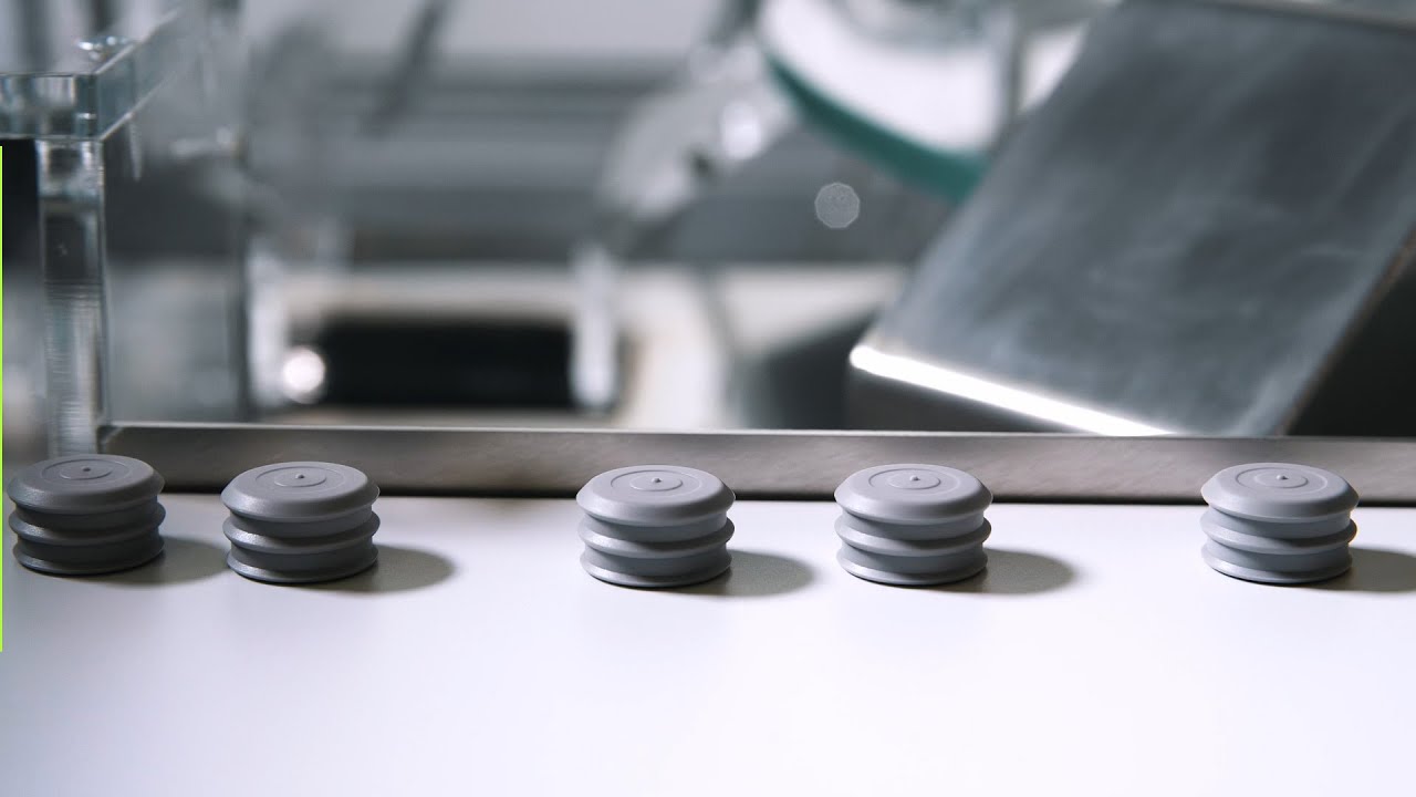 Blick in die RAUMEDIC Fertigung – Prüf- und Sortieranlage für Silikonstopfen (Kurzversion)