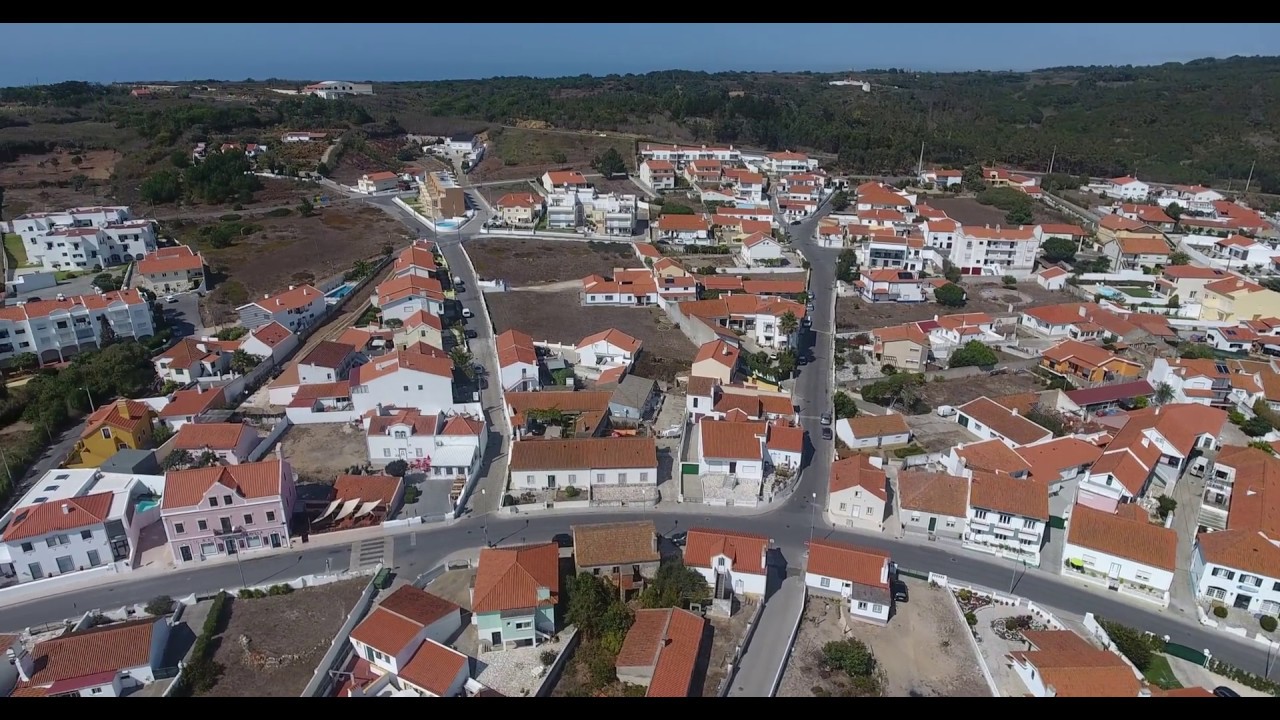 Vila da Foz do Arelho vista do céu