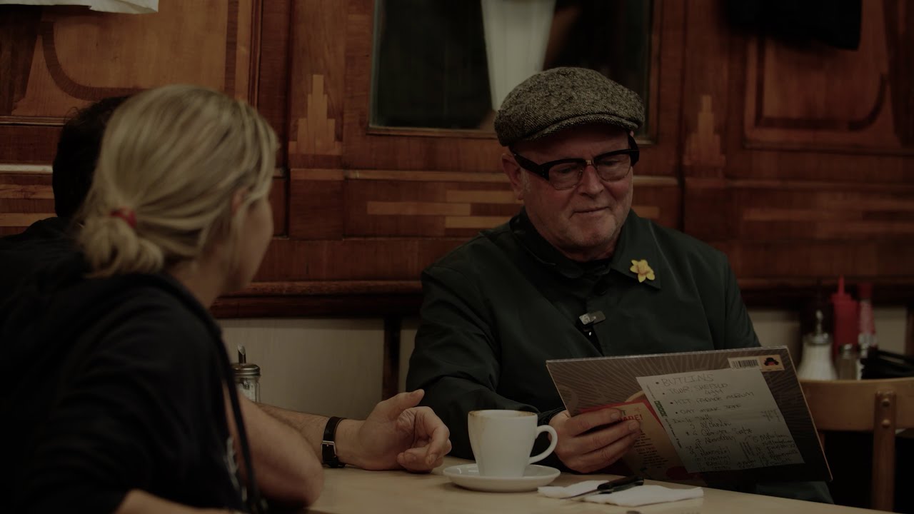 Lee Thompson Pops Into Pellicci Cafe For A Chat