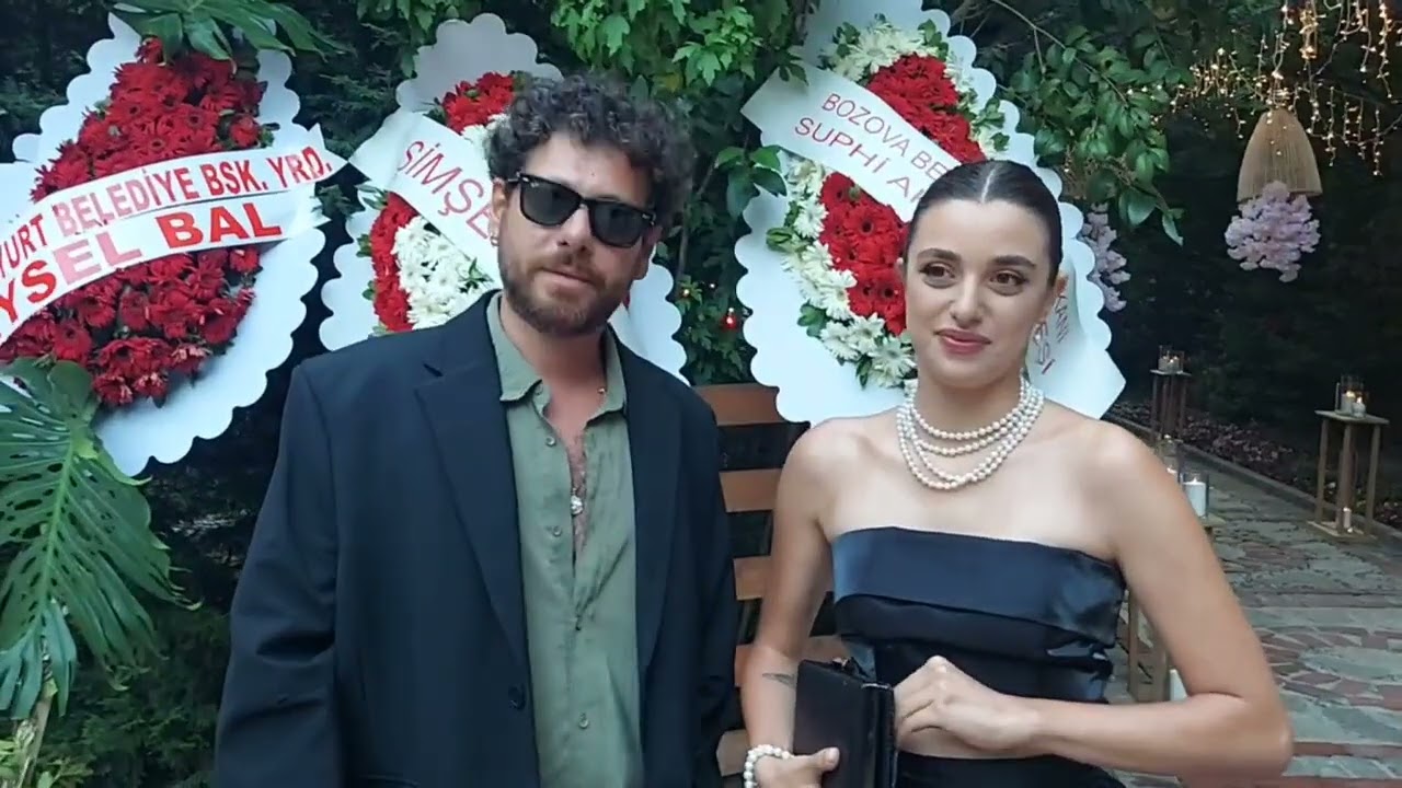 Cihan-Sinem Şimşek'in d&uuml;ğ&uuml;n t&ouml;renine katılan Damlasu İkizoğlu ve Oral &Ouml;zer'ın şıklığı...&nbsp;