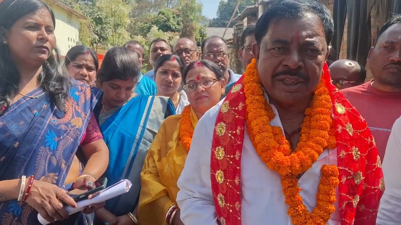 वार्ड 21 के पार्षद प्रत्याशी उर्मिला मंडल ने अपने क्षेत्र का किया दौरा  