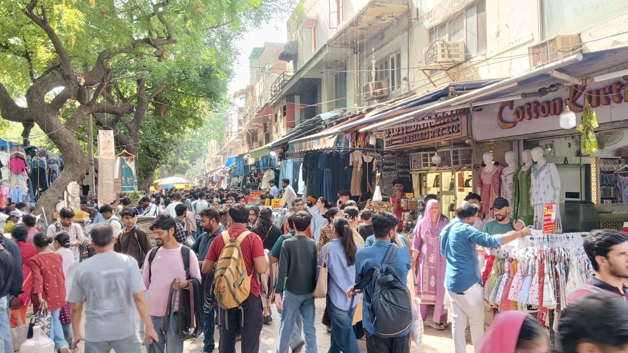 Sarojini Nagar Market 🇮🇳 Delhi Walking Tour in Summer Heat 🥵 | Crazy Crowd & Street Reactions |
