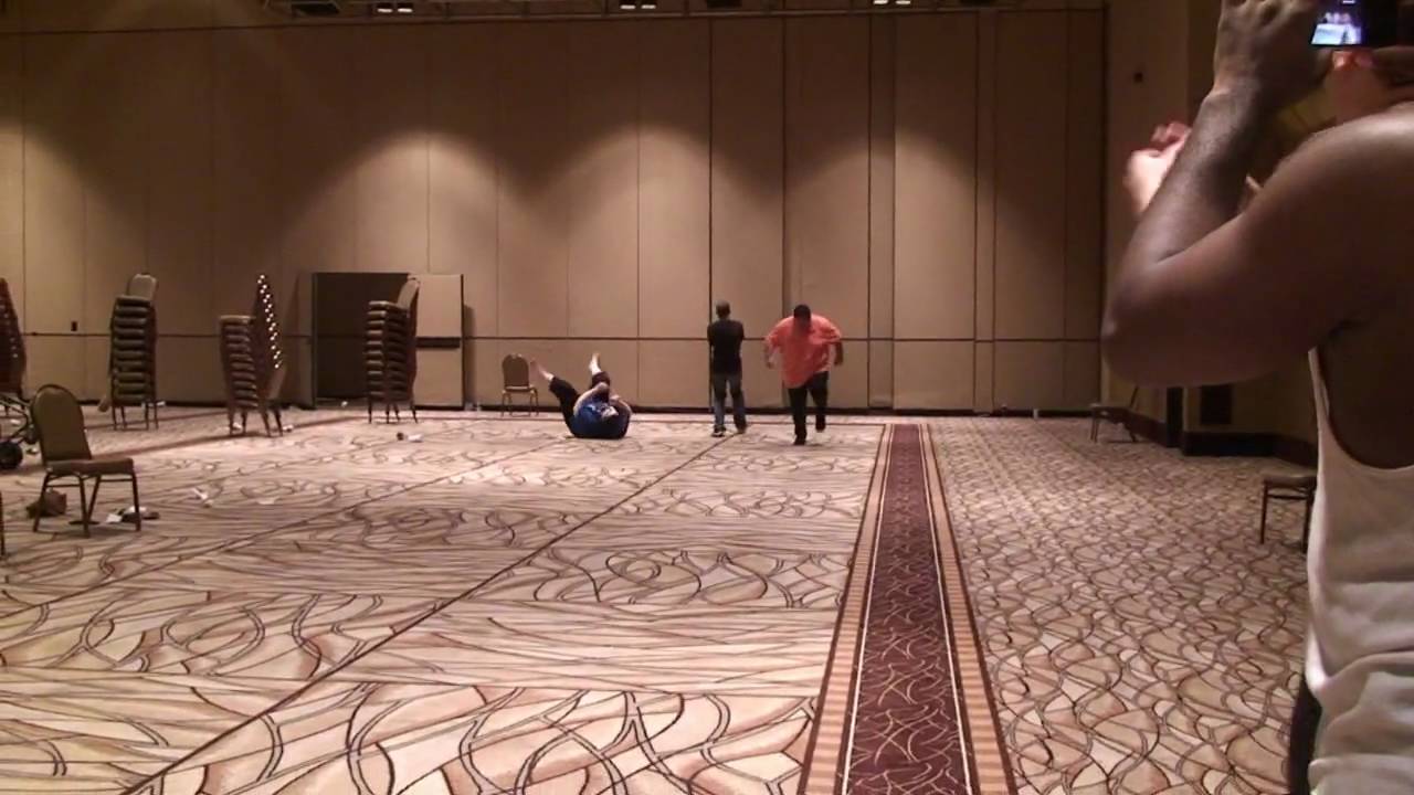 Money Match Race (FloE vs. Mr. Wizard)