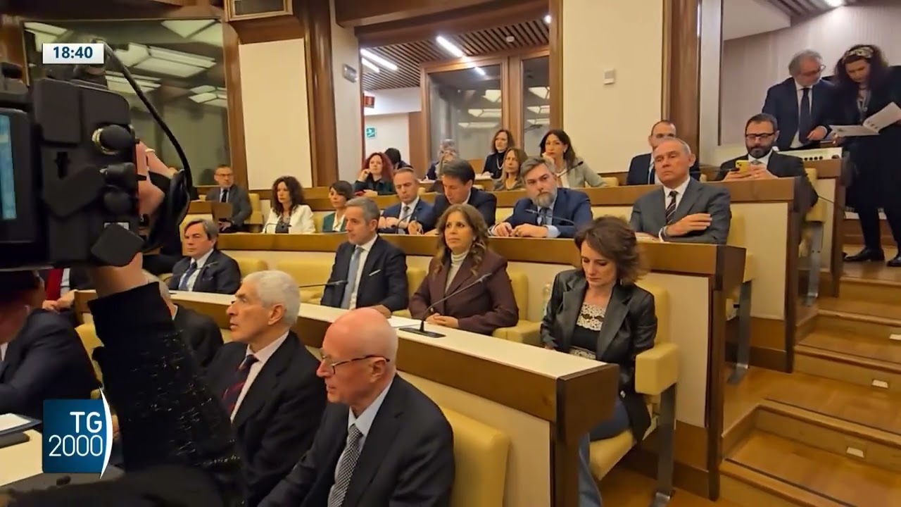 Meloni presiede vertice su crisi Medio Oriente. Tajani e Crosetto alle Camere