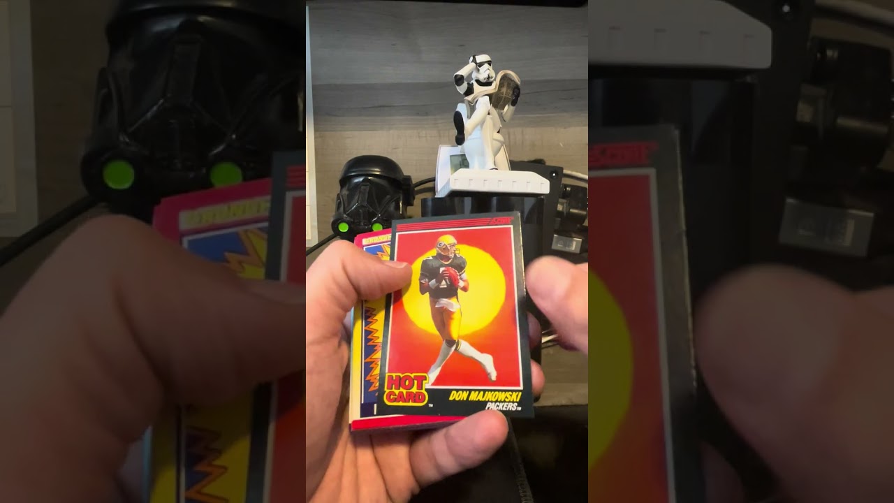 1990 Score Football Card Opening
