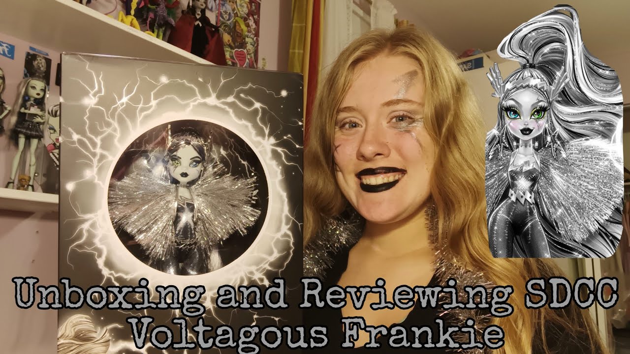 Unboxing and reviewing my first SDCC doll Monster High Frankie Stein Voltageous!