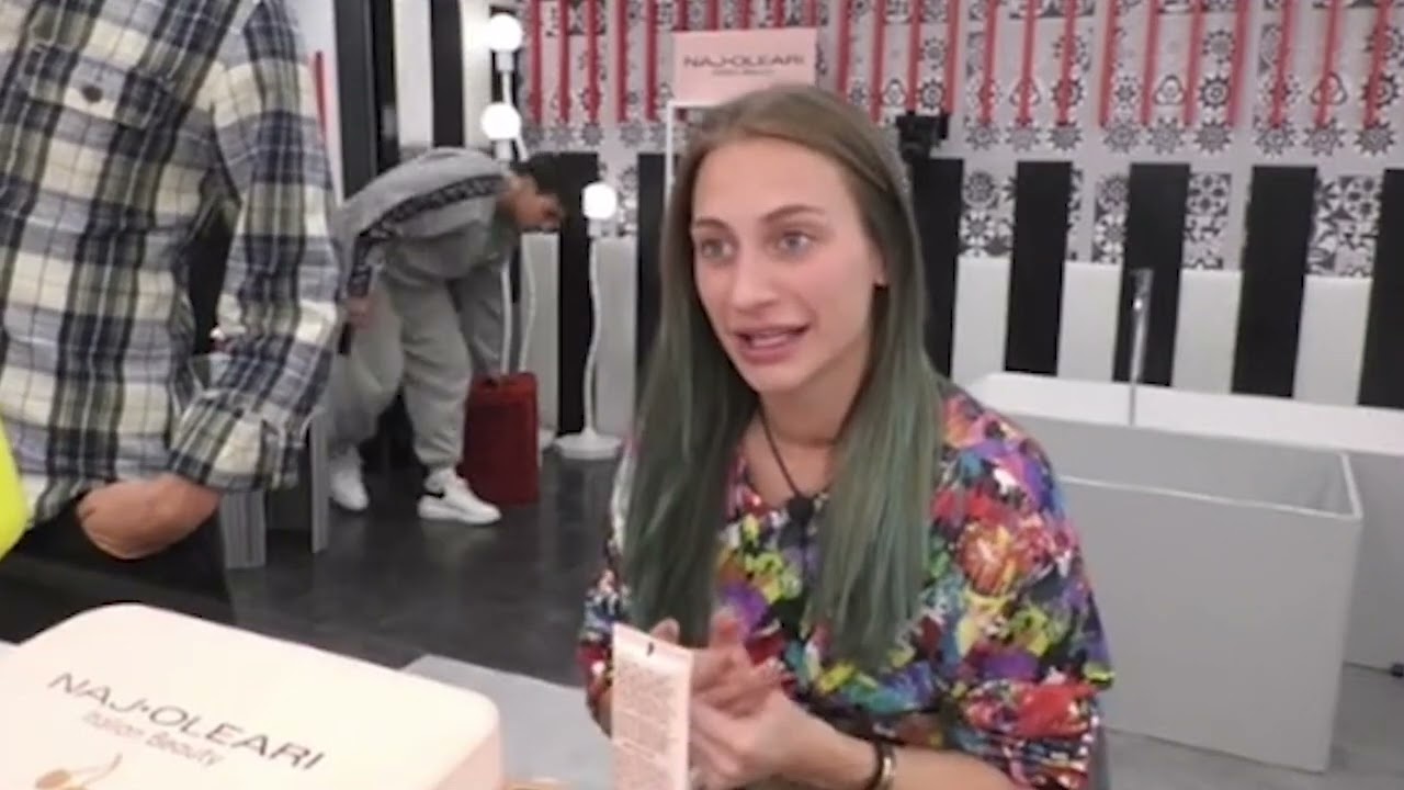 GF VIP - ANTONELLA LE ESCE FUORI ED EDO SI INGELOSISCE