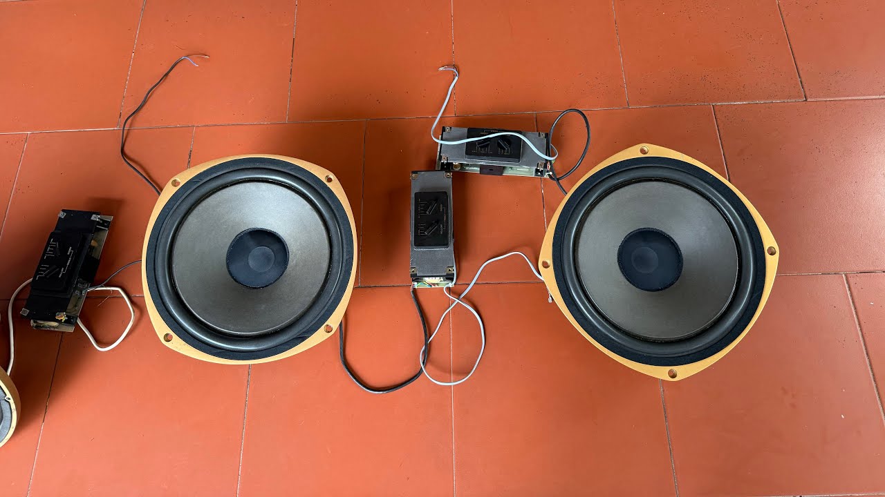 Lô loa Tannoy giá rẻ đầu xuân,mời các bác.Zalo:0342524798