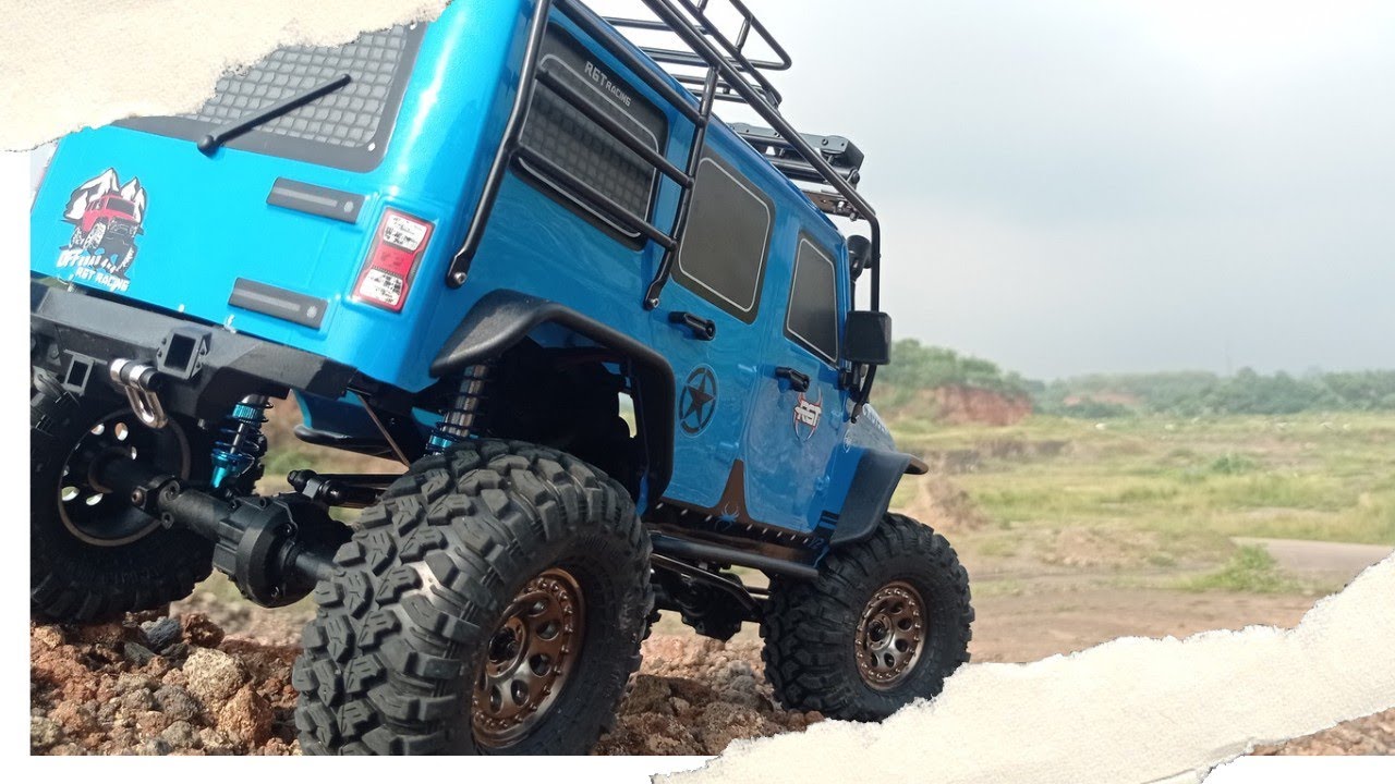 rc  rgt EX86100 v2 jeep rubicon sc 1/10 with dual spring shock breaker & metal roll cage roof rack