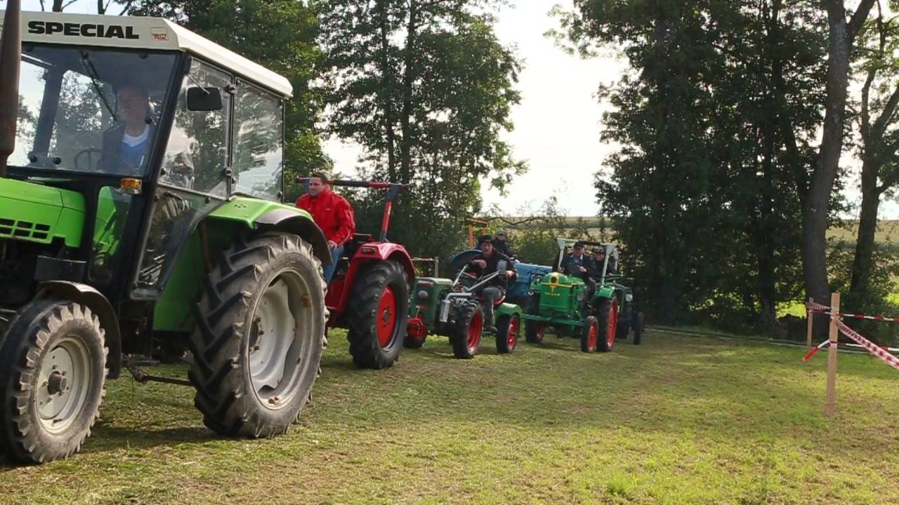 15. Oldtimertreffen f&uuml;r Schlepper und Nutzfahrzeuge in Beimbach 2014