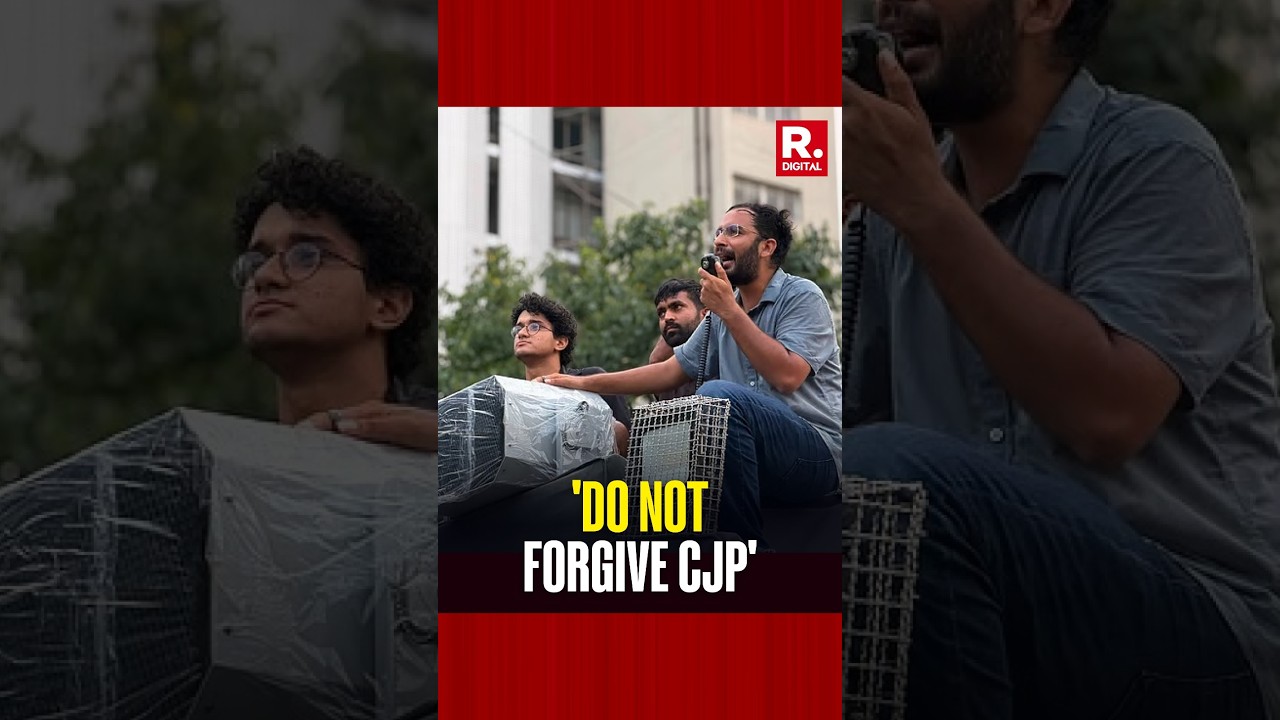 Arnab Asks The Government To Not Forgive The CJP | Jantar Mantar Protests