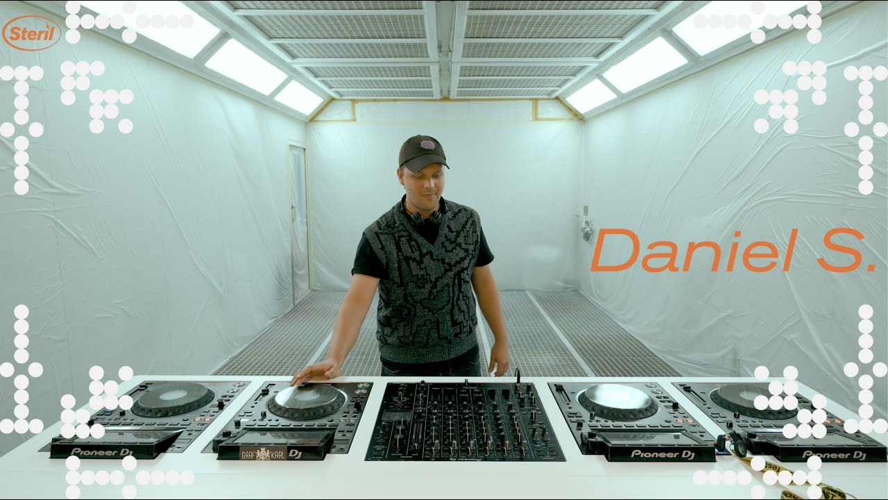 STERIL 07.12.25 | Daniel S. | X-mas special 07