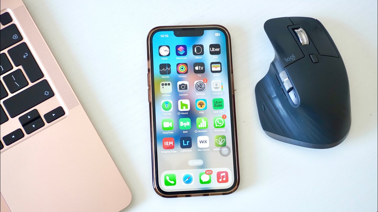 How To Connect Bluetooth Mouse on iPhone! (iOS 17)