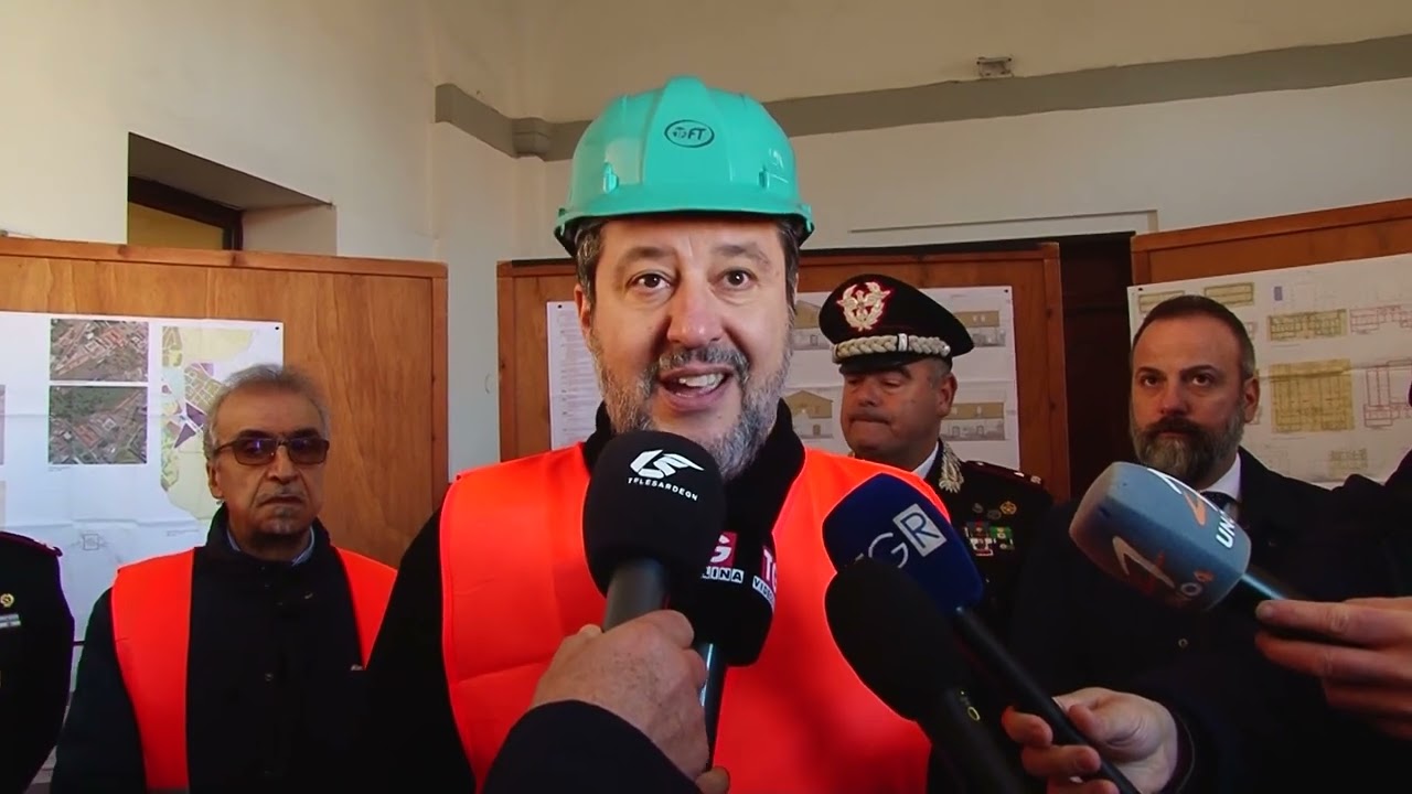 Cagliari. Matteo Salvini, Ministro Infrastrutture, incontra il Presidente Christian Solinas 27 12 23