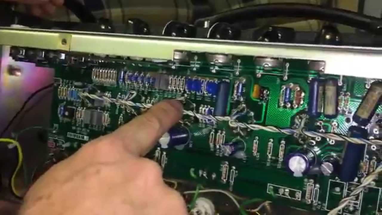 Шнобель демонстрирует Vox AC30 / 6 TB Mullard Tubes Mercury Magnetics Transformers