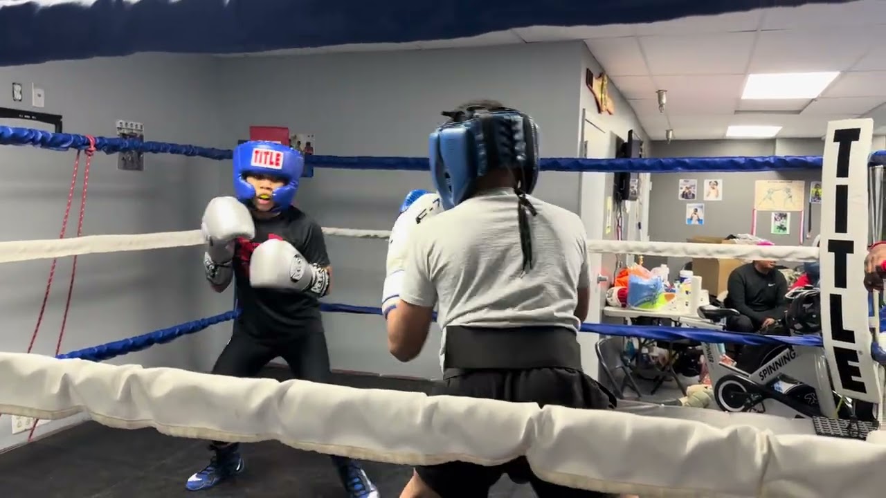 Knuckles Up Boxing Academy sparring session 