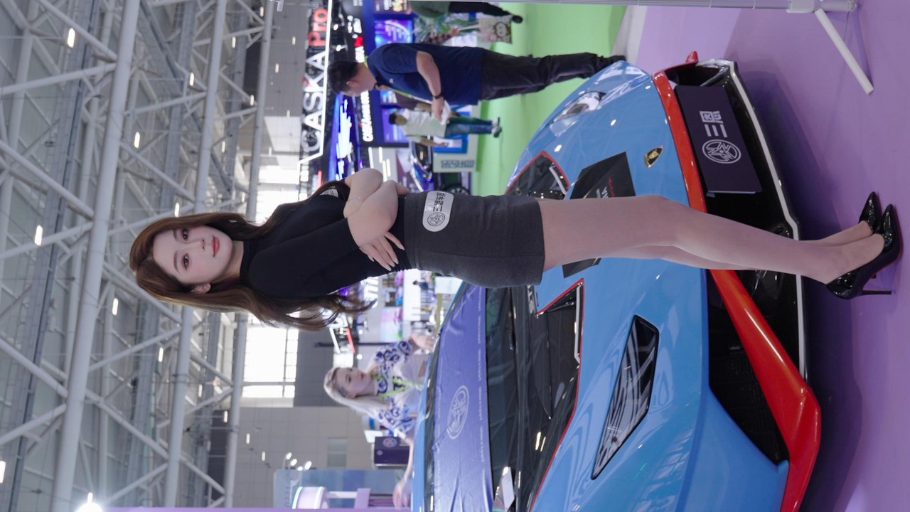 2026深圳改装车展14｜车模 ｜Racing  girl｜ivv #Autosalon in Shen zhen #레이싱모델 #オートサロン